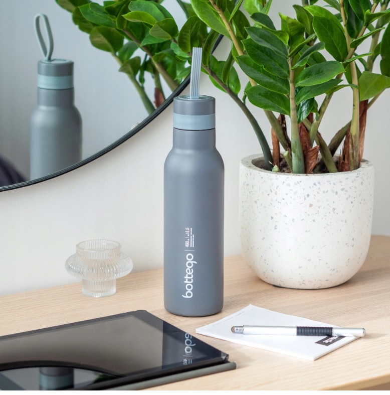 Termoska DAFI Thermal Bottle 0,5 l – šedá nerezová fľaša na teplé aj studené nápoje